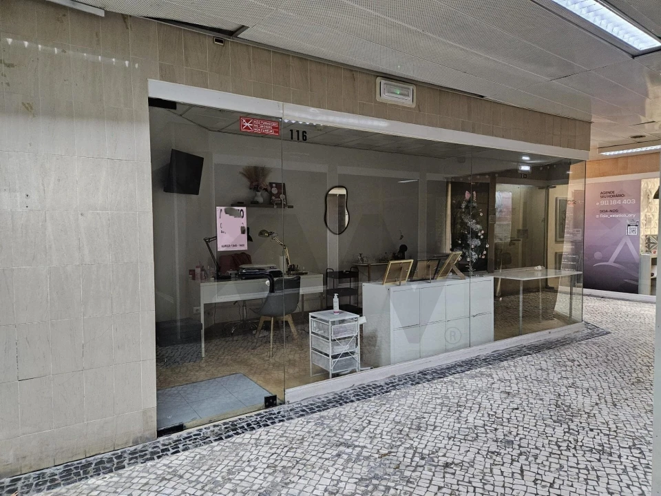 Loja para Venda em São Martinho do Bispo e Ribeira de Frades Foto 10