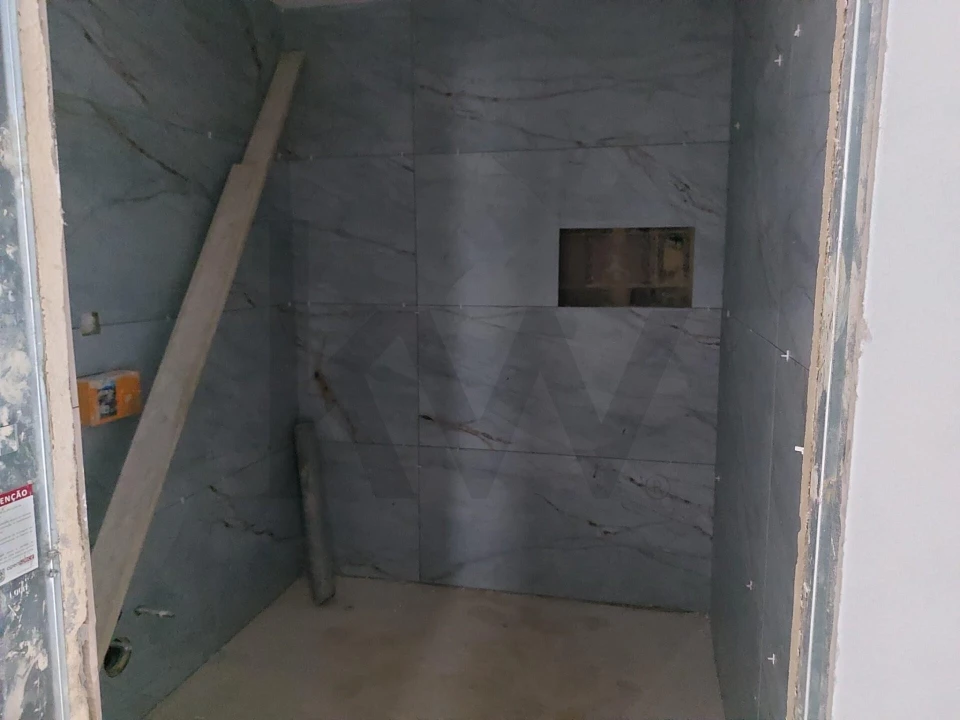 Moradia T4 para Venda em Quinta do Anjo Foto 9