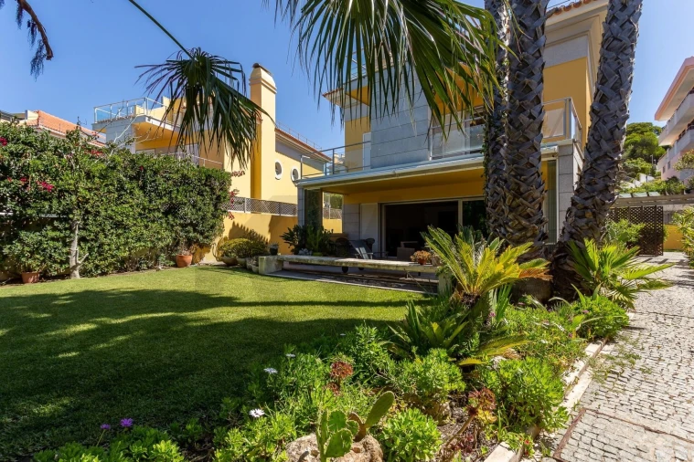 Moradia T4 para Venda em Cascais e Estoril Foto 3
