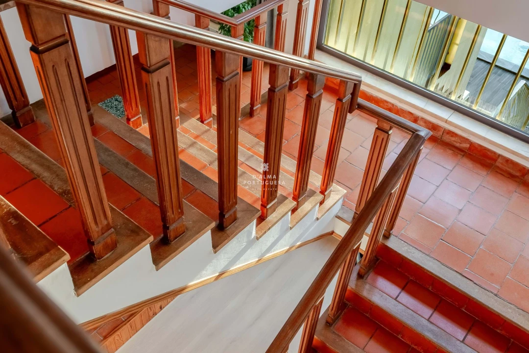 Moradia T5 para Venda em Guia Foto 34