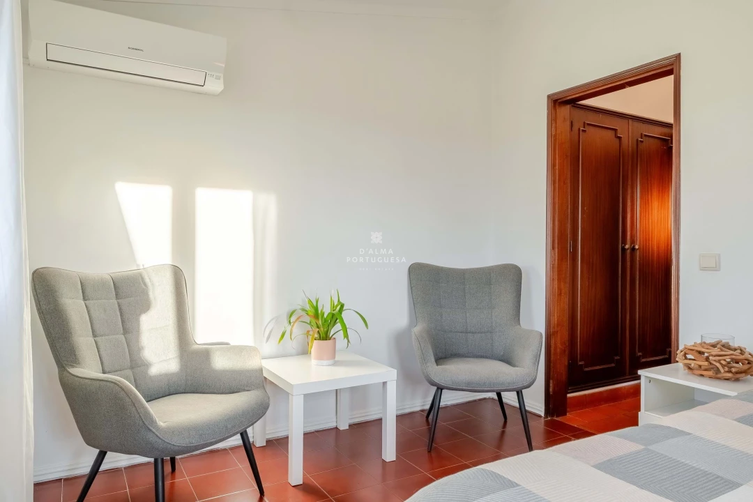 Moradia T5 para Venda em Guia Foto 26