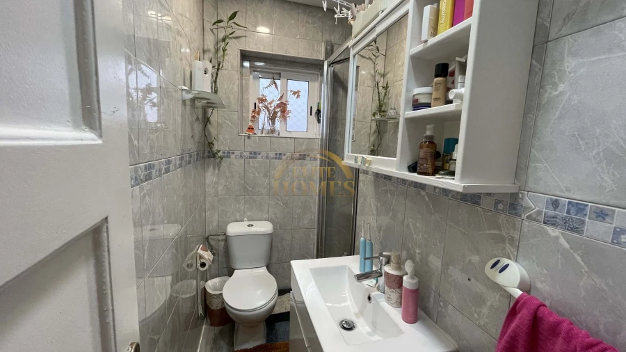 Apartamento T2 para Venda em Pontinha e Famões Foto 14