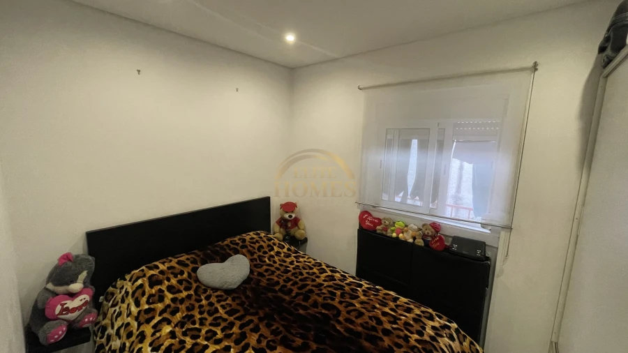 Apartamento T2 para Venda em Pontinha e Famões Foto 12