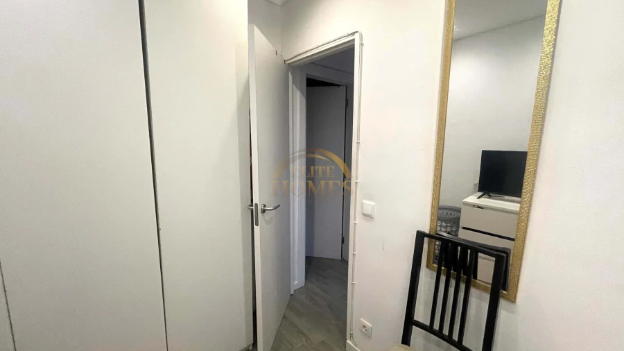 Apartamento T2 para Venda em Pontinha e Famões Foto 10