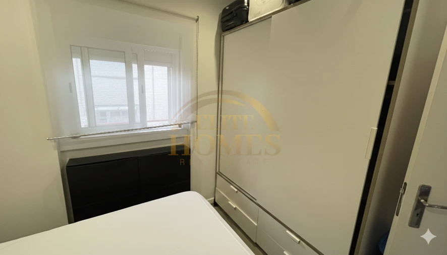 Apartamento T2 para Venda em Pontinha e Famões Foto 13