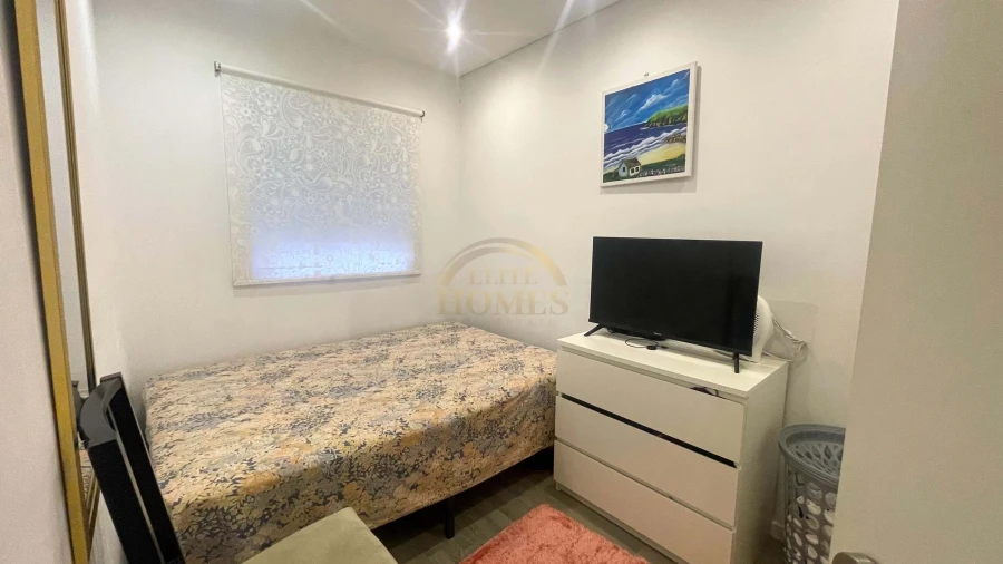 Apartamento T2 para Venda em Pontinha e Famões Foto 7