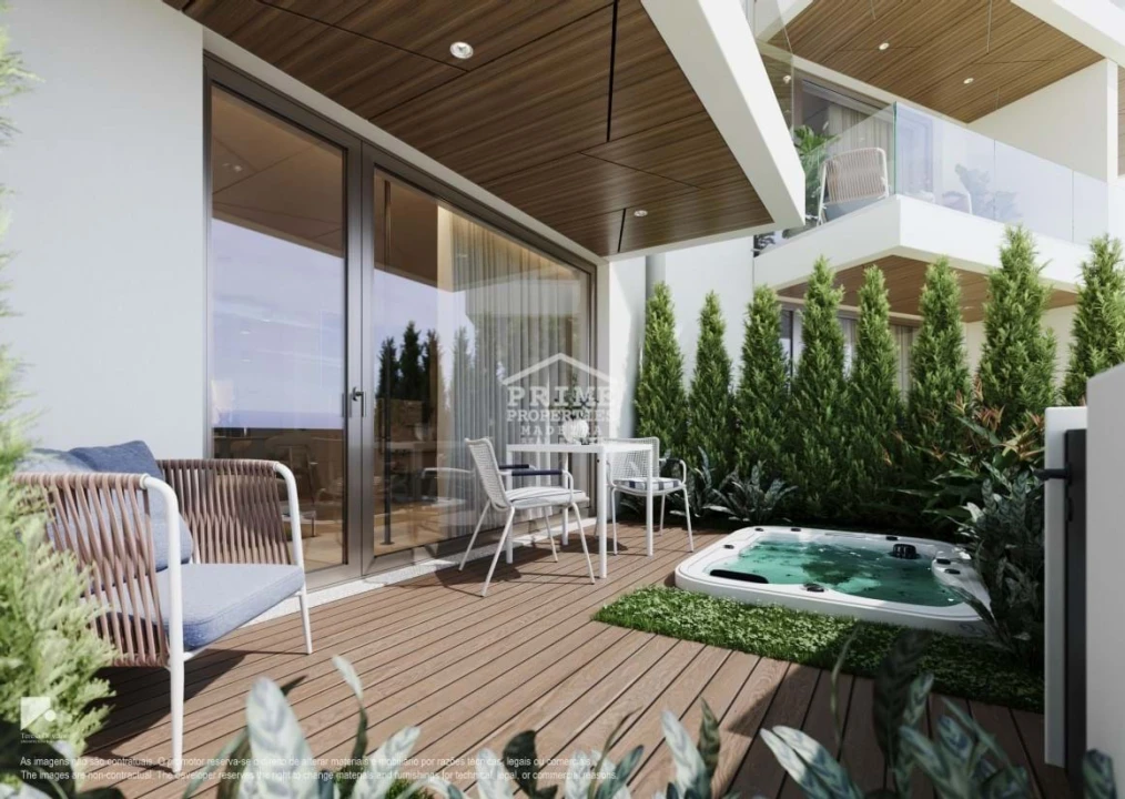 Apartamento para Venda em Estreito da Calheta Foto 1