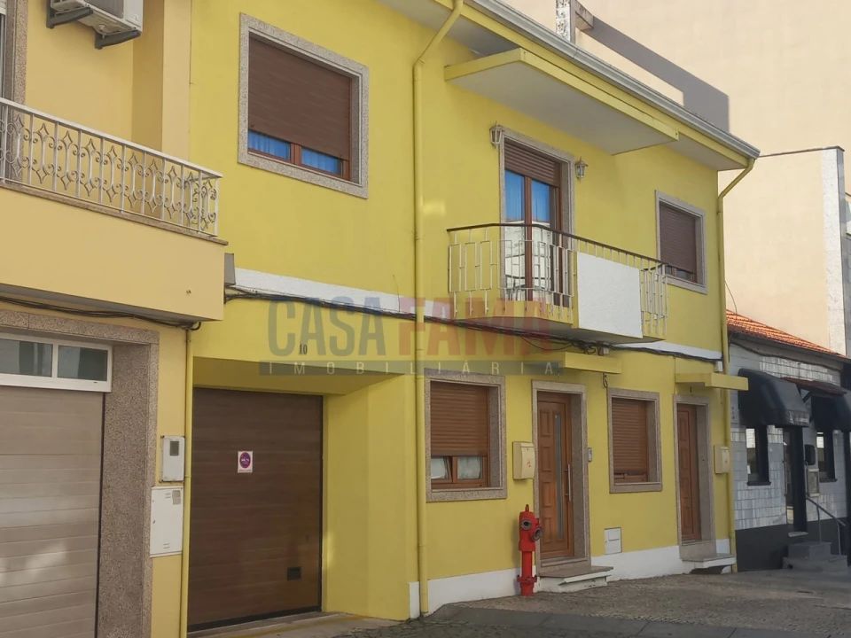 Moradia T3 para Venda em Santo Tirso, Couto (Santa Cristina e São Miguel) e Burgães Foto 3