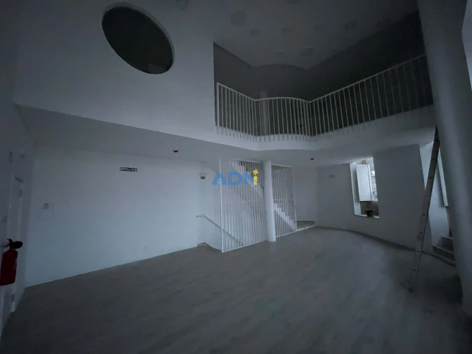 Negócio para Venda em Castelo Branco Foto 9