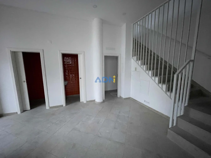 Negócio para Venda em Castelo Branco Foto 3