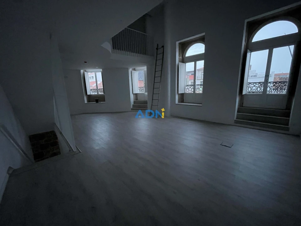 Negócio para Venda em Castelo Branco Foto 8