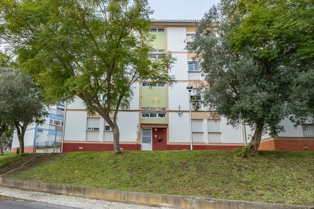 Apartamento T2 para Venda em Santa Iria de Azoia, São João da Talha e Bobadela Foto 1