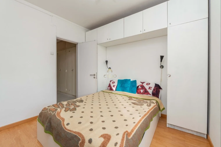 Apartamento T2 para Venda em Santa Iria de Azoia, São João da Talha e Bobadela Foto 14