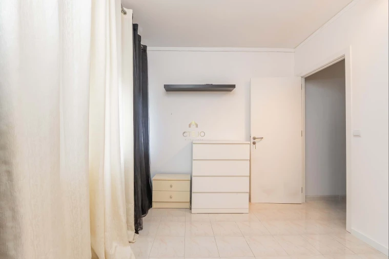 Apartamento T2 para Venda em Santa Iria de Azoia, São João da Talha e Bobadela Foto 6