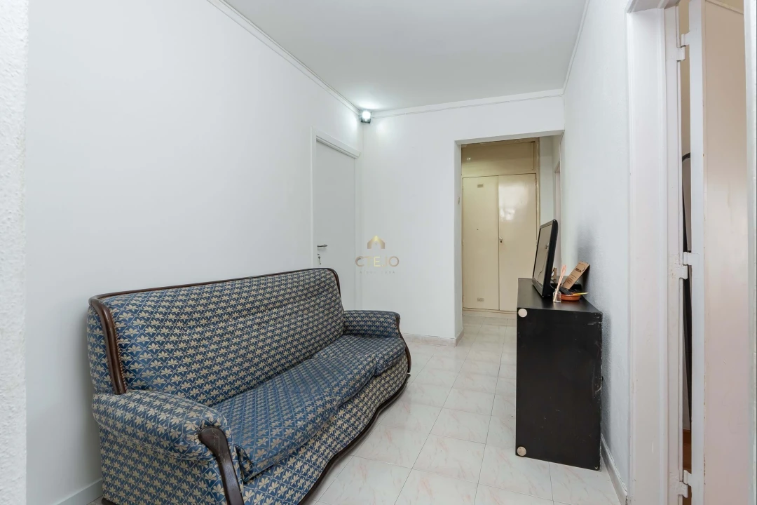 Apartamento T2 para Venda em Santa Iria de Azoia, São João da Talha e Bobadela Foto 18