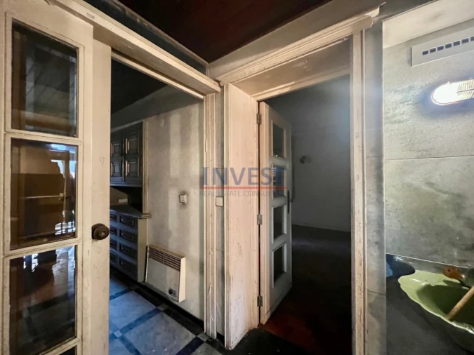 Moradia T10 para Venda em Paranhos Foto 13