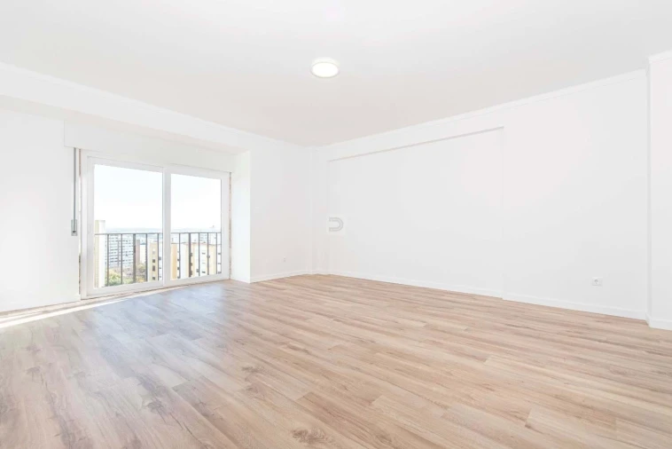 Apartamento T3 para Venda em União das Freguesias de Setúbal Foto 3