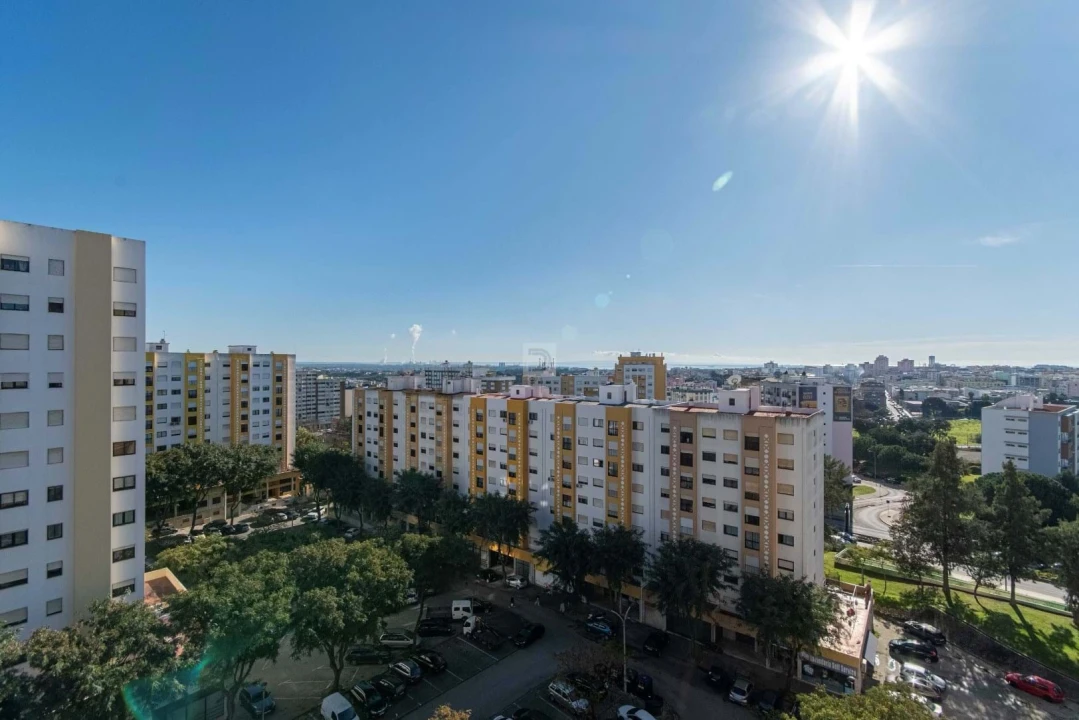 Apartamento T3 para Venda em União das Freguesias de Setúbal Foto 2