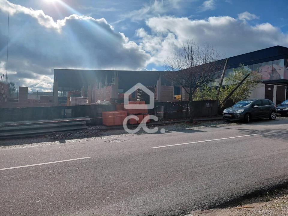 Moradia T3 para Venda em Macieira Foto 2