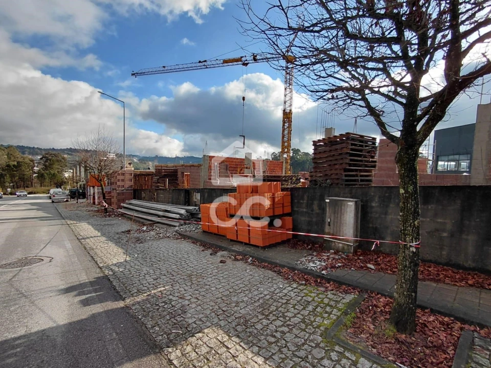 Moradia T3 para Venda em Macieira Foto 3