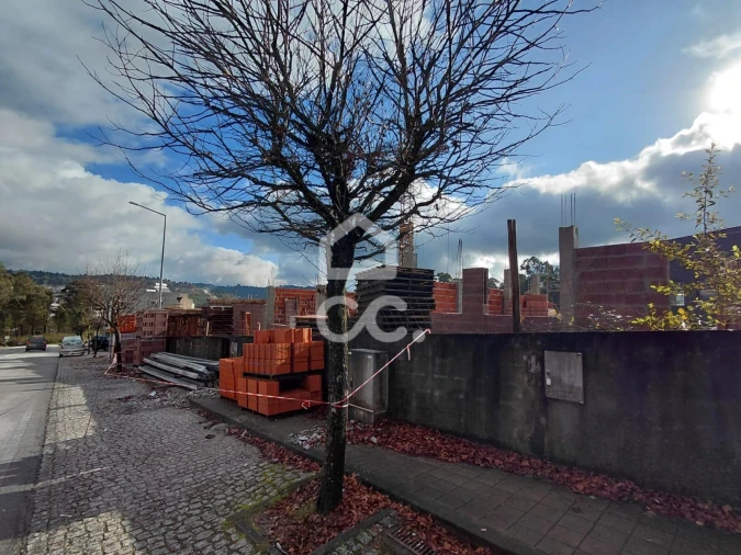 Moradia T3 para Venda em Macieira Foto 11