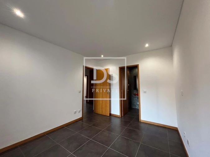 Apartamento T3 para Venda em Póvoa de Varzim, Beiriz e Argivai Foto 7