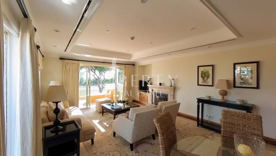 Apartamento T2 para Venda em Almancil Foto 5