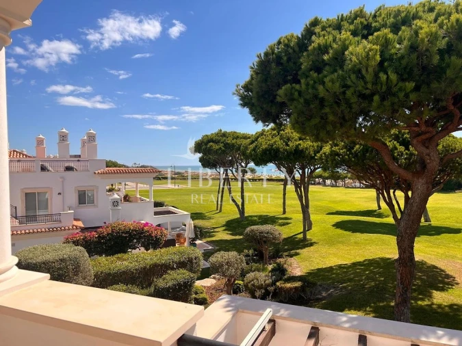 Apartamento T2 para Venda em Almancil Foto 2