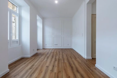 Apartamento T1 para Venda em Santa Maria Maior