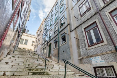 Apartamento T1 para Venda em Santa Maria Maior