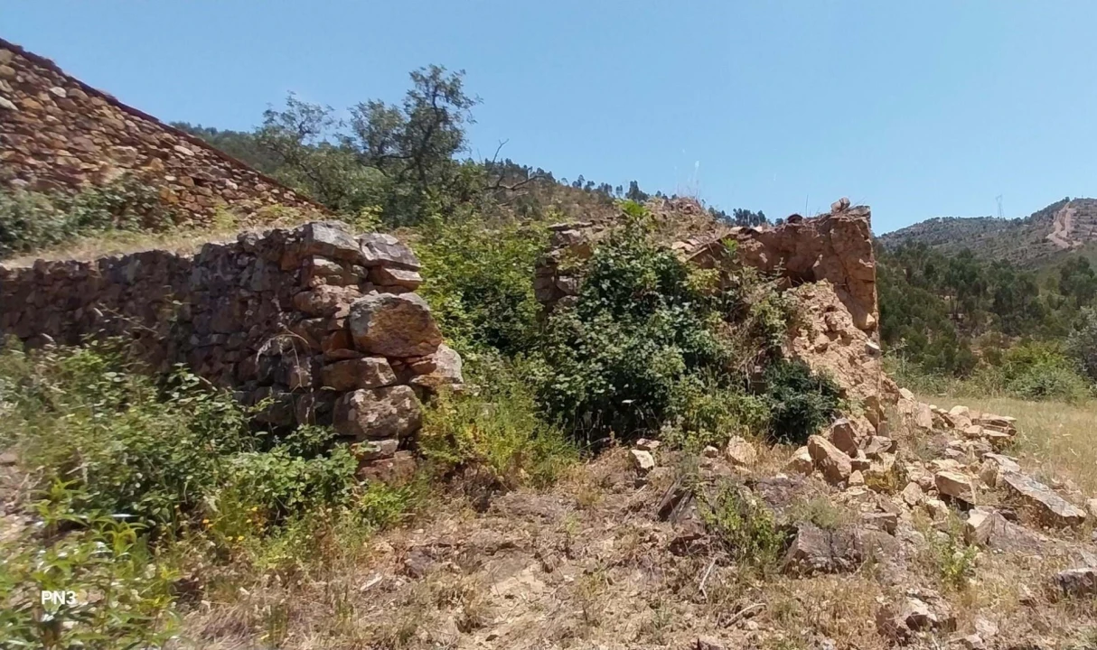 Terreno para Venda em Alferce Foto 7