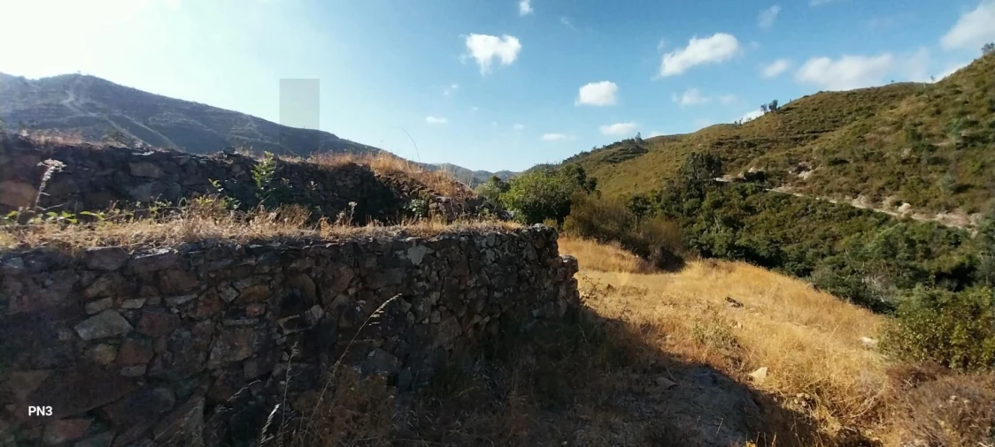 Terreno para Venda em Alferce Foto 8