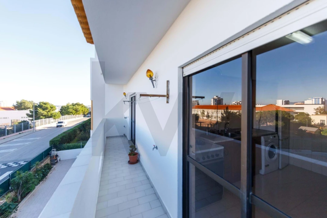Apartamento T2 para Venda em Portimão Foto 23