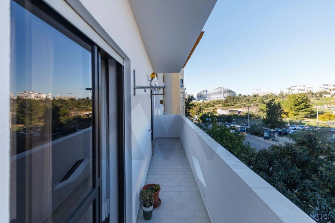 Apartamento T2 para Venda em Portimão Foto 22