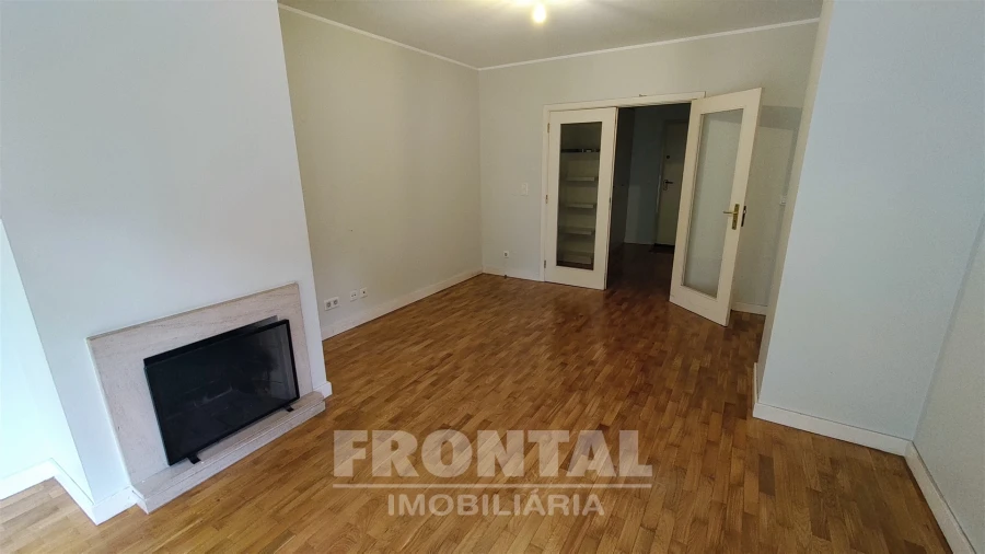 Apartamento T3 para Venda em Ramalde Foto 5
