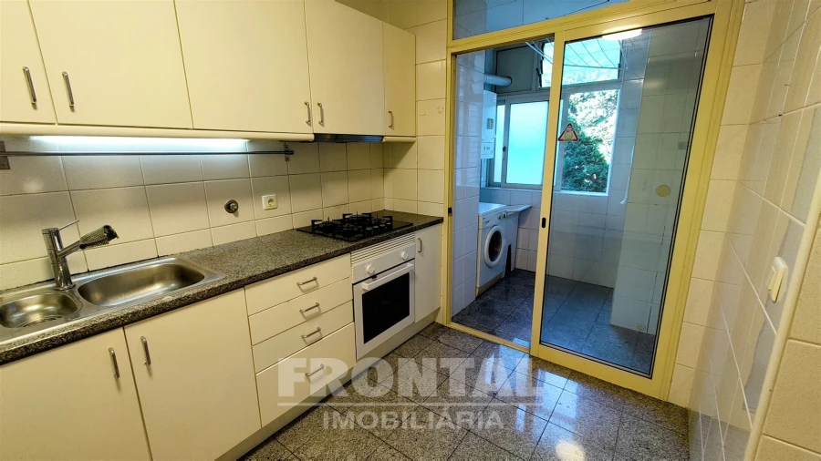 Apartamento T3 para Venda em Ramalde Foto 10