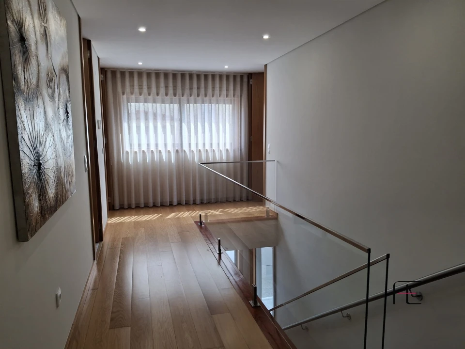 Moradia T3 para Venda em Canidelo Foto 4