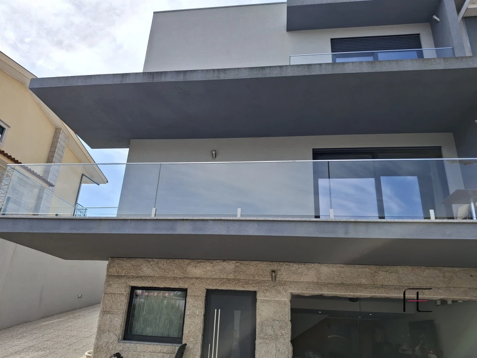 Moradia T3 para Venda em Canidelo Foto 6