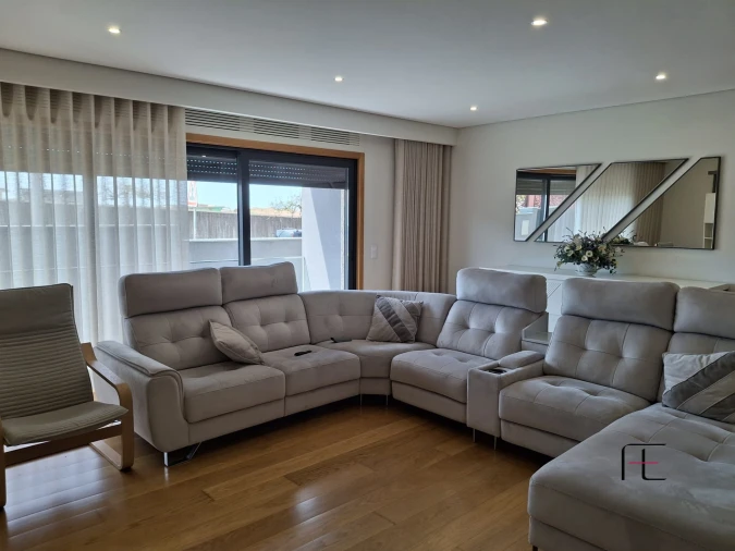 Moradia T3 para Venda em Canidelo Foto 23