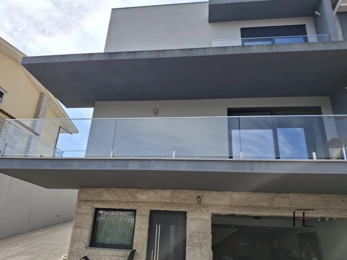 Moradia T3 para Venda em Canidelo Foto 6