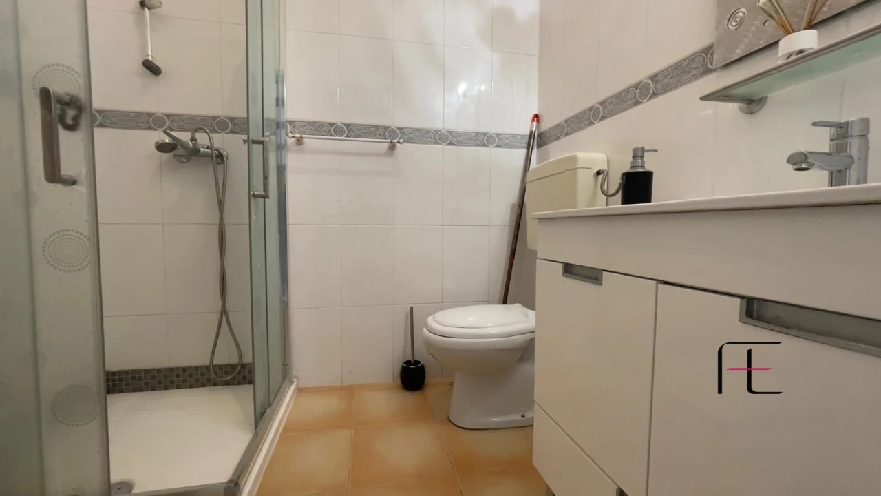 Apartamento T2 para Arrendamento em Queluz e Belas Foto 23