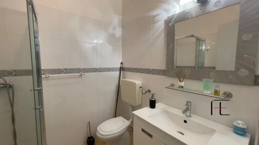Apartamento T2 para Arrendamento em Queluz e Belas Foto 24