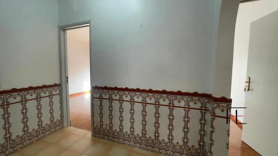 Apartamento T2 para Arrendamento em Queluz e Belas Foto 11
