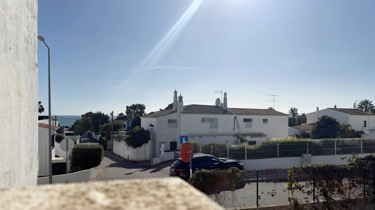 Moradia T0 para Venda em Albufeira e Olhos de Água Foto 11