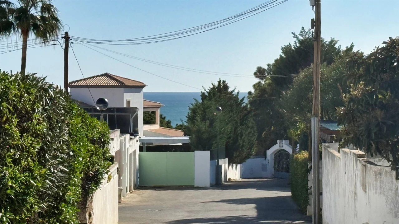 Moradia T0 para Venda em Albufeira e Olhos de Água Foto 17