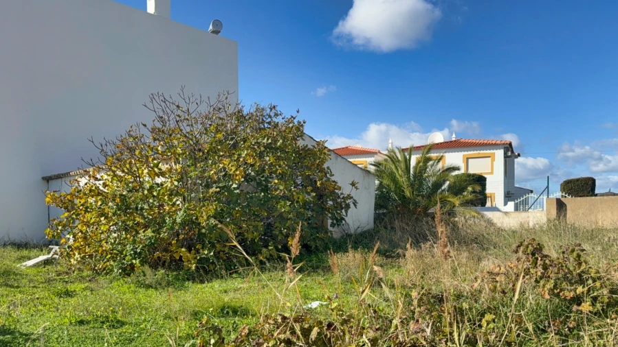 Moradia T0 para Venda em Albufeira e Olhos de Água Foto 15