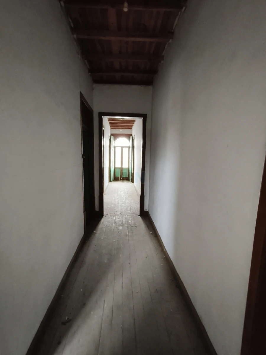 Moradia T8 para Venda em Cernache Foto 6