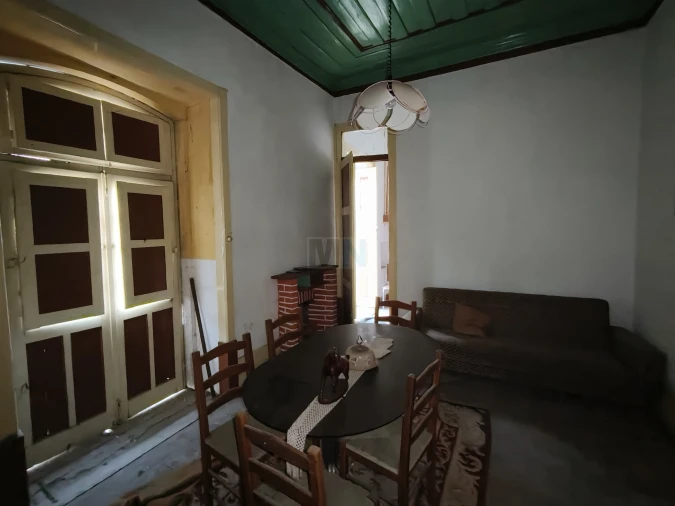 Moradia T8 para Venda em Cernache Foto 2