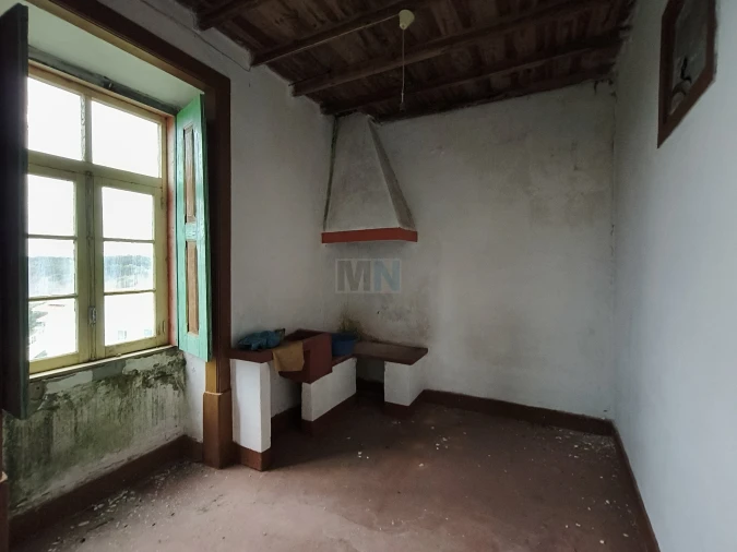 Moradia T8 para Venda em Cernache Foto 9