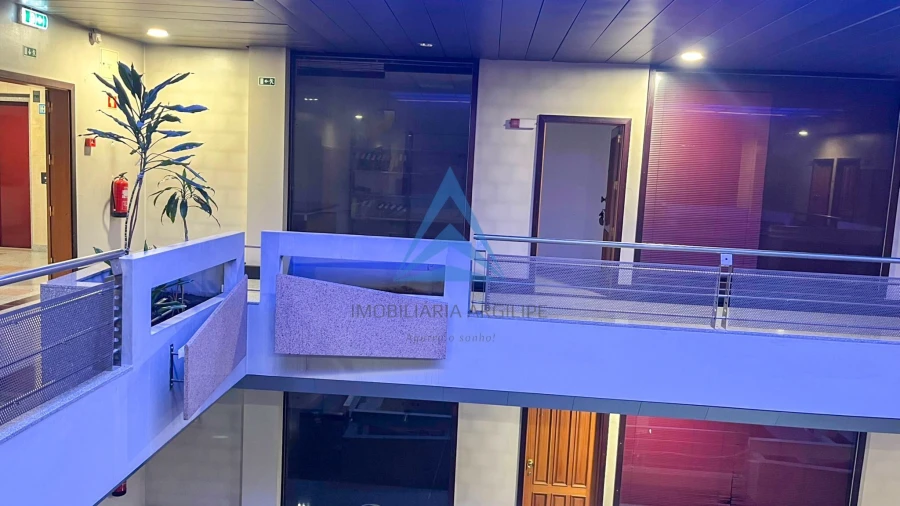 Escritório para Arrendamento em Pombal Foto 1